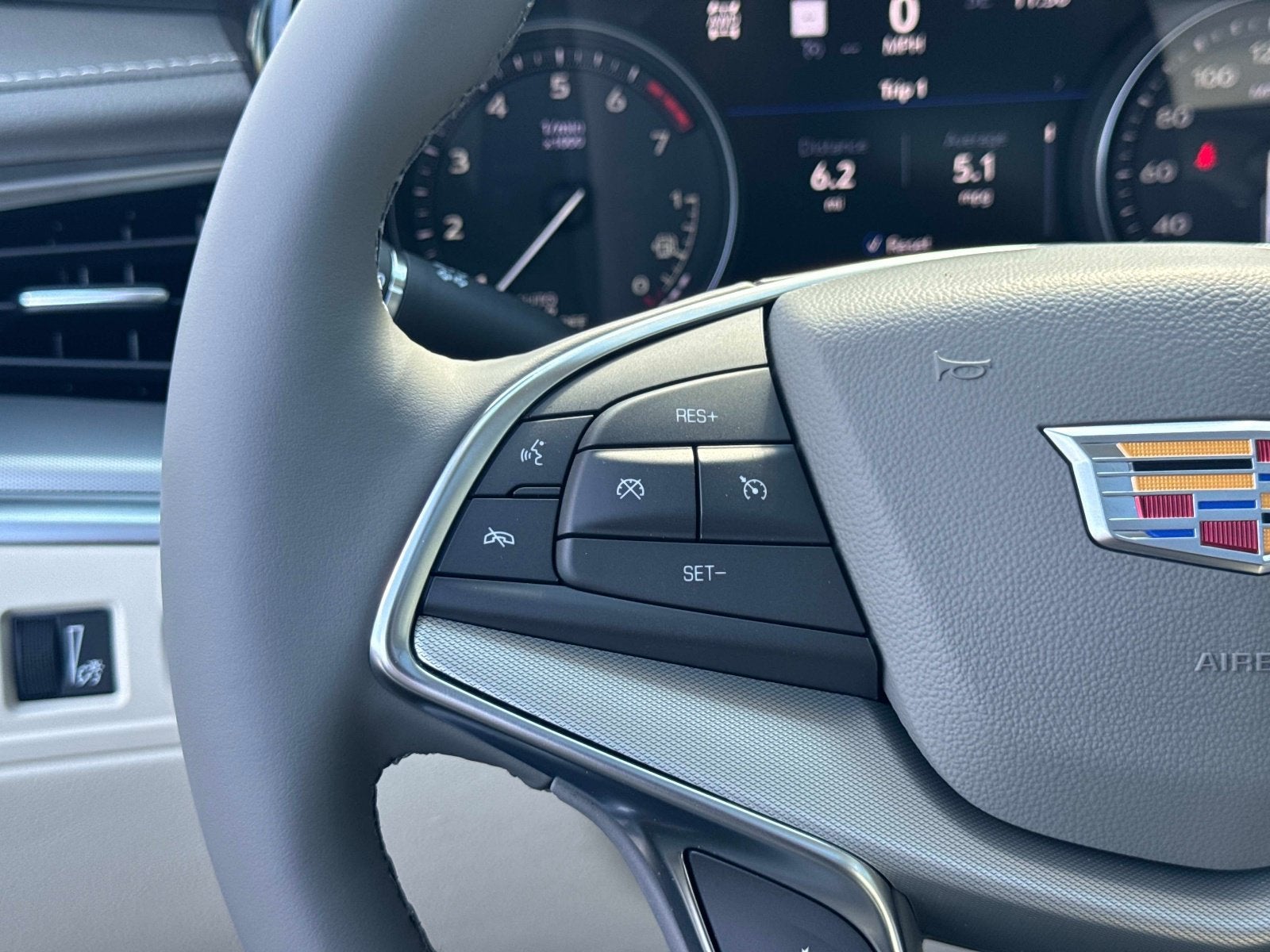 2026 Cadillac XT5 AWD Premium Luxury