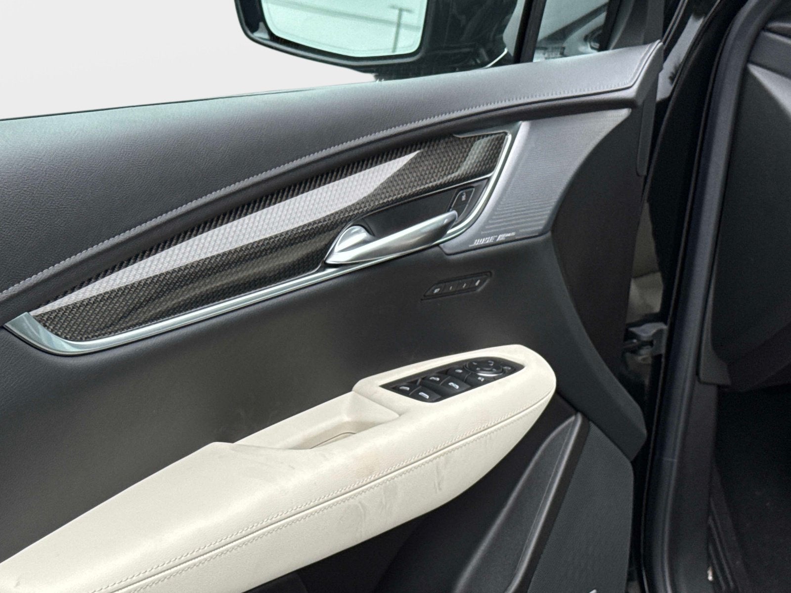 2026 Cadillac XT5 Sport