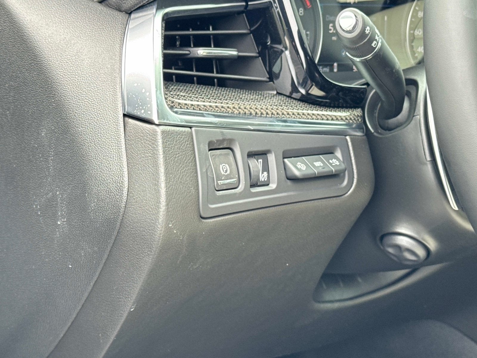 2026 Cadillac XT5 Sport