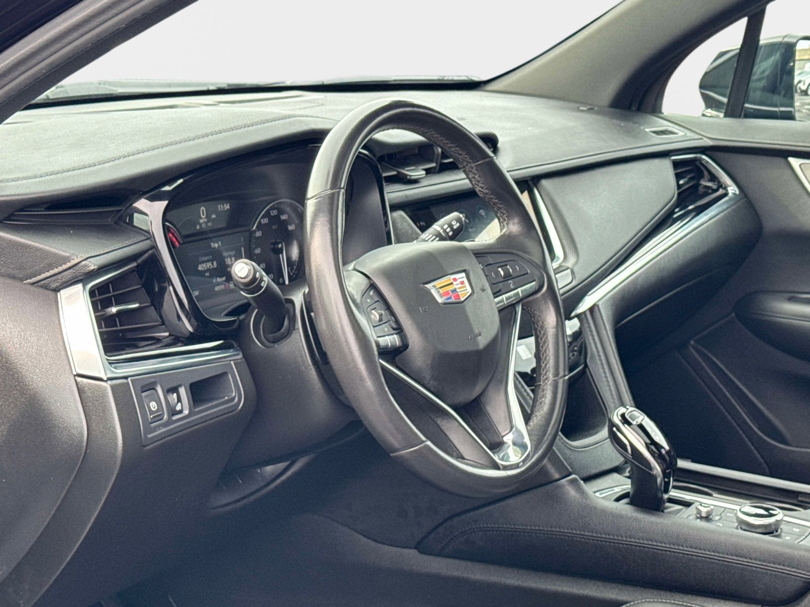 2024 Cadillac XT6 Luxury