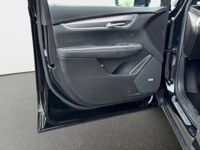 2024 Cadillac XT6 Luxury