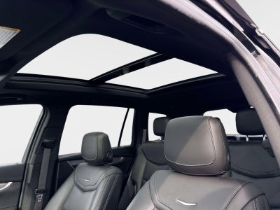 2024 Cadillac XT6 Luxury