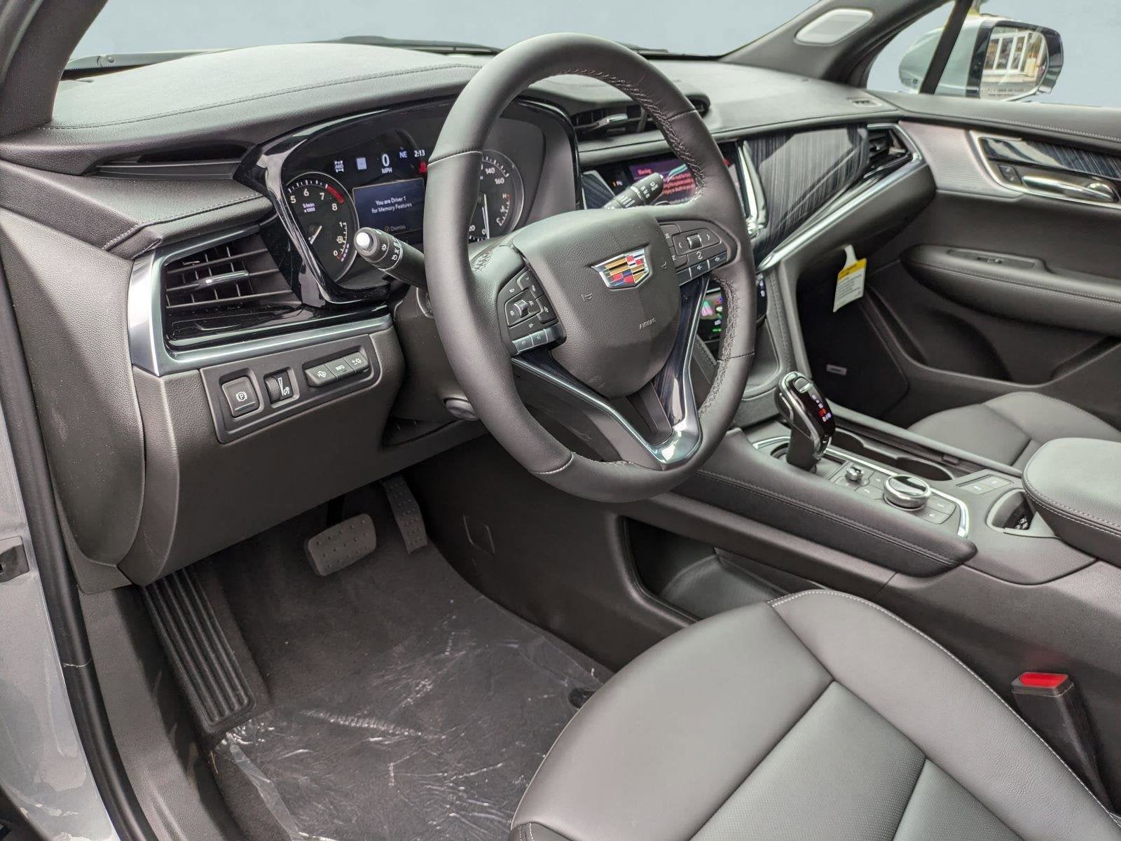 2025 Cadillac XT6 Premium Luxury