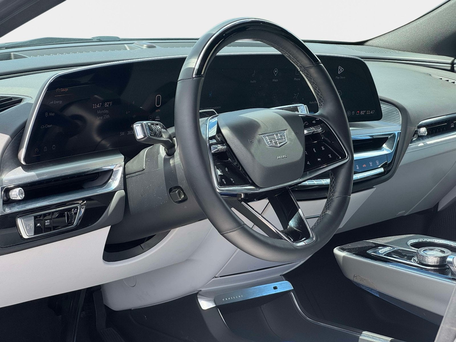 2023 Cadillac LYRIQ Luxury