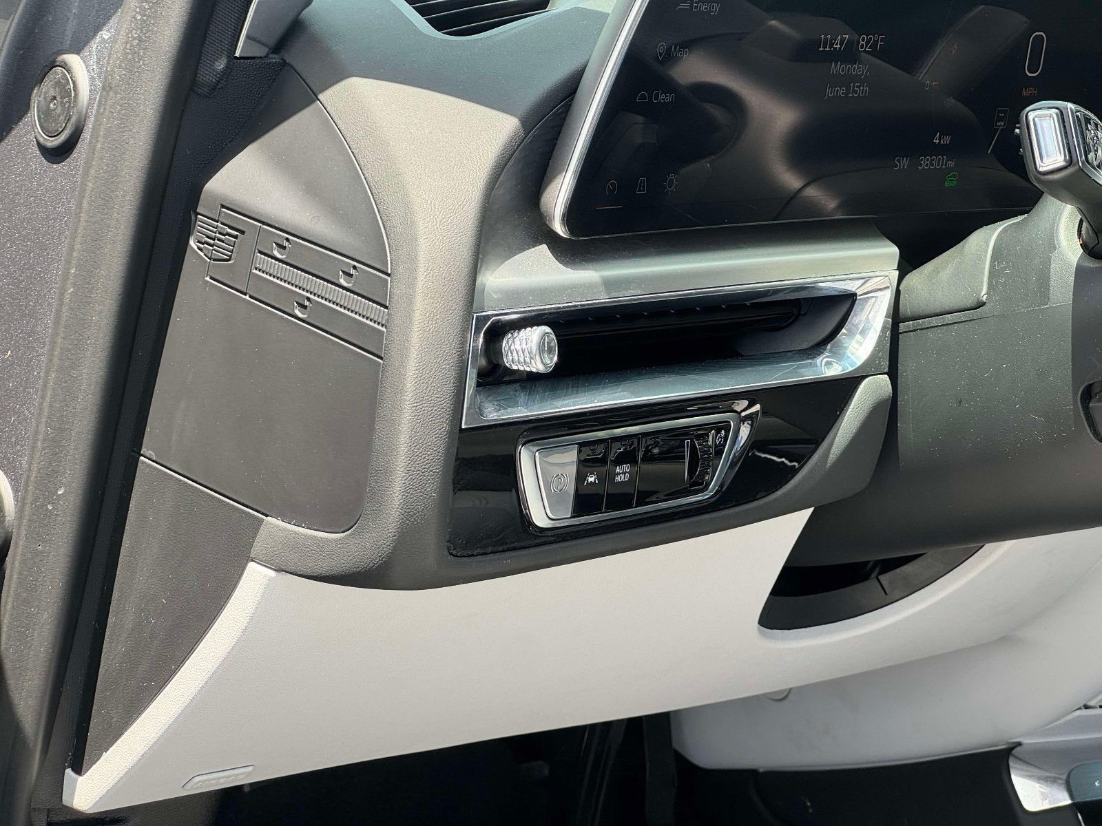 2023 Cadillac LYRIQ Luxury