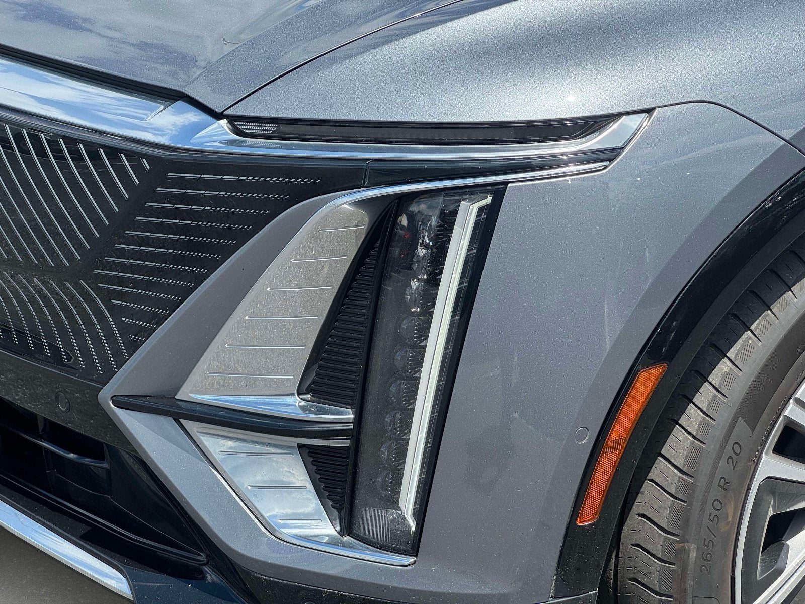 2023 Cadillac LYRIQ Luxury