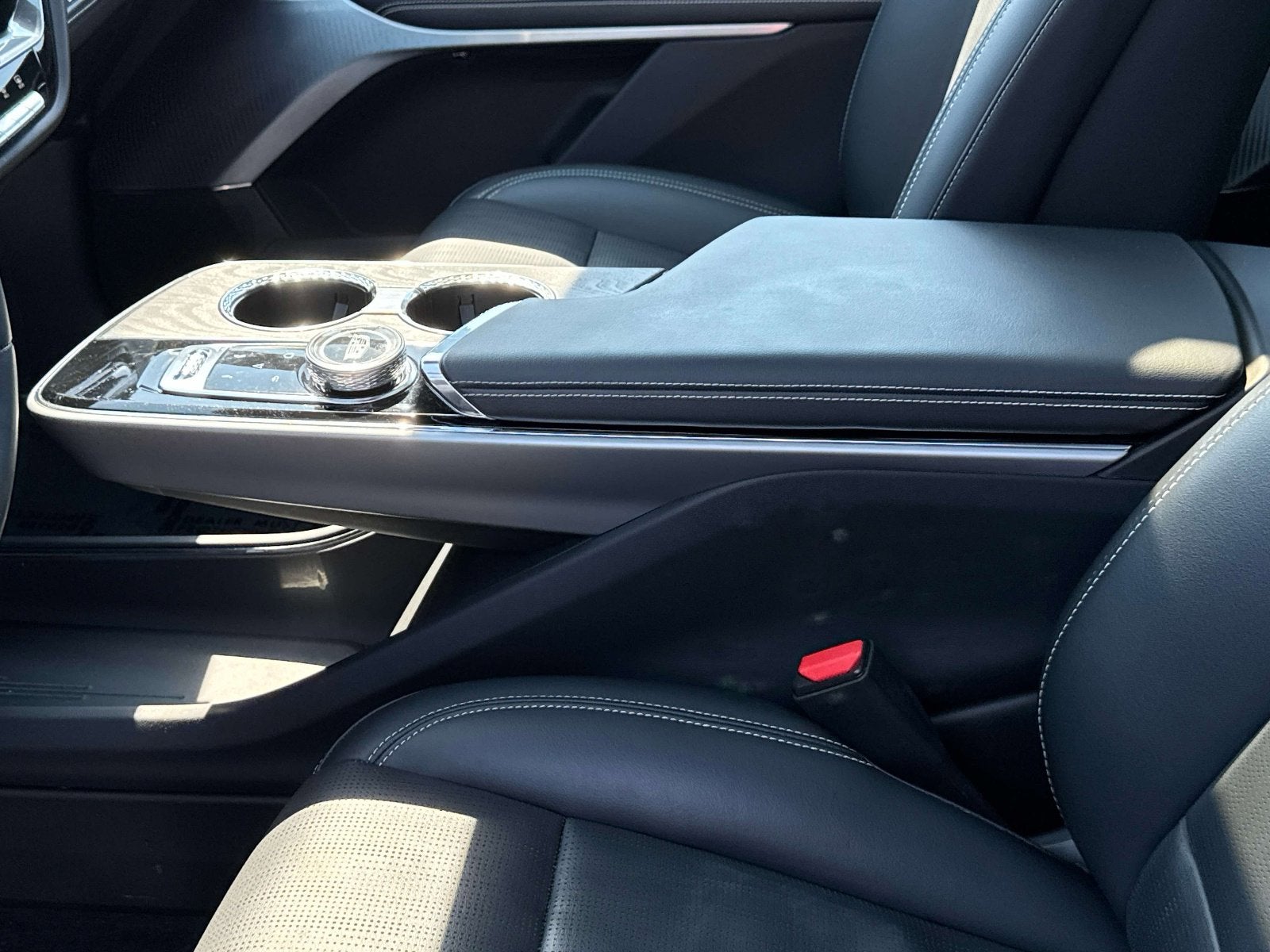 2023 Cadillac LYRIQ Luxury