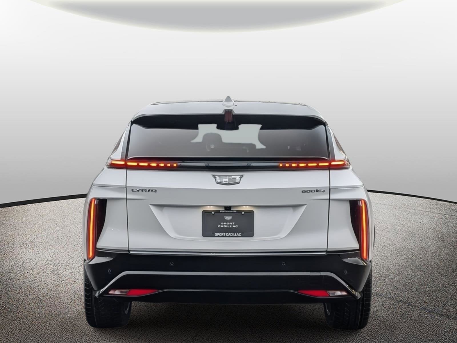 2025 Cadillac LYRIQ Luxury 1