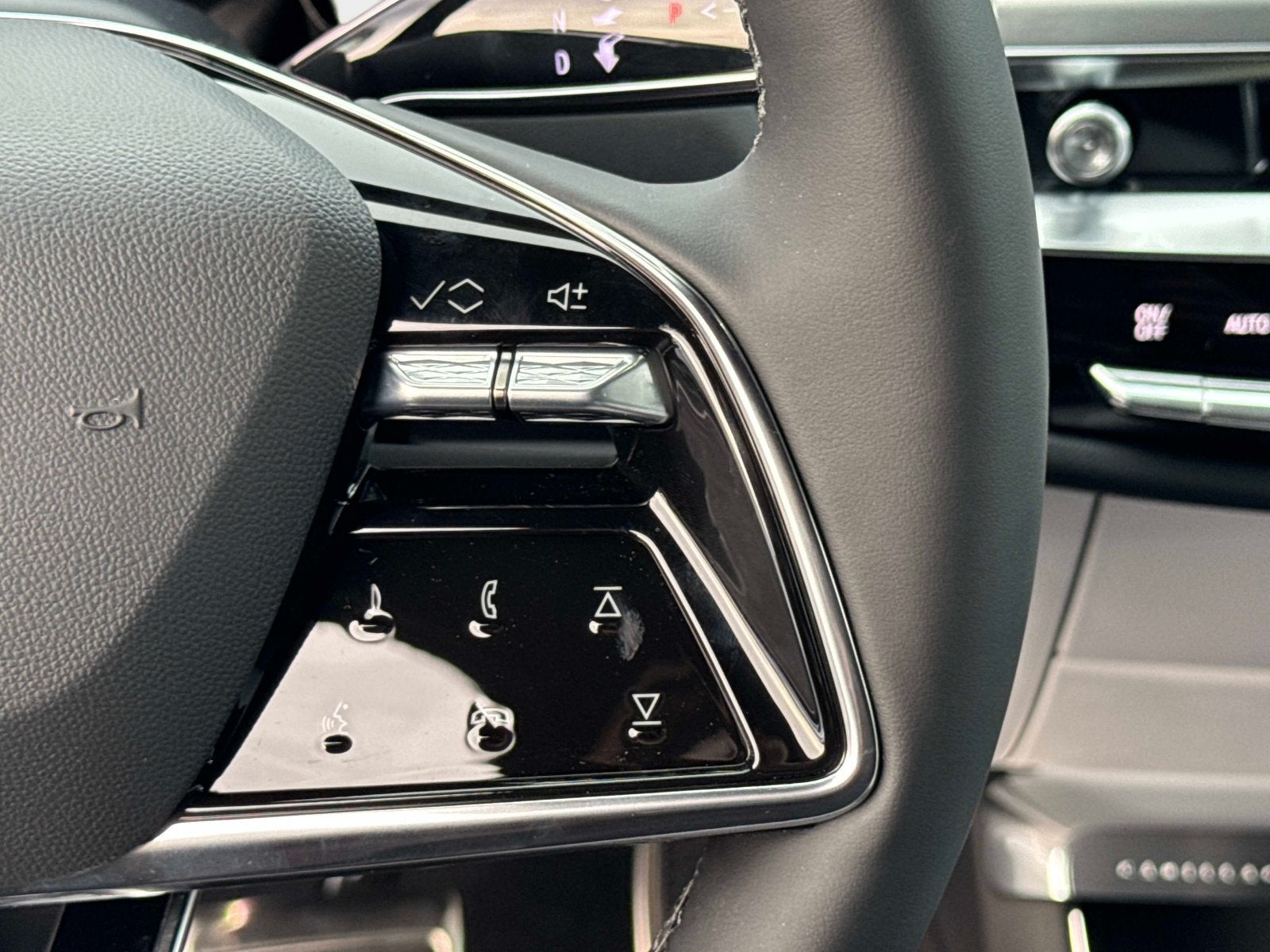 2027 Cadillac LYRIQ Luxury