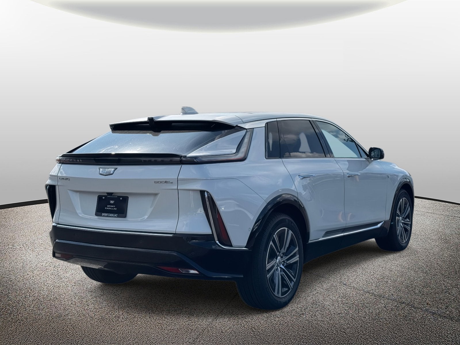 2025 Cadillac LYRIQ Luxury 1