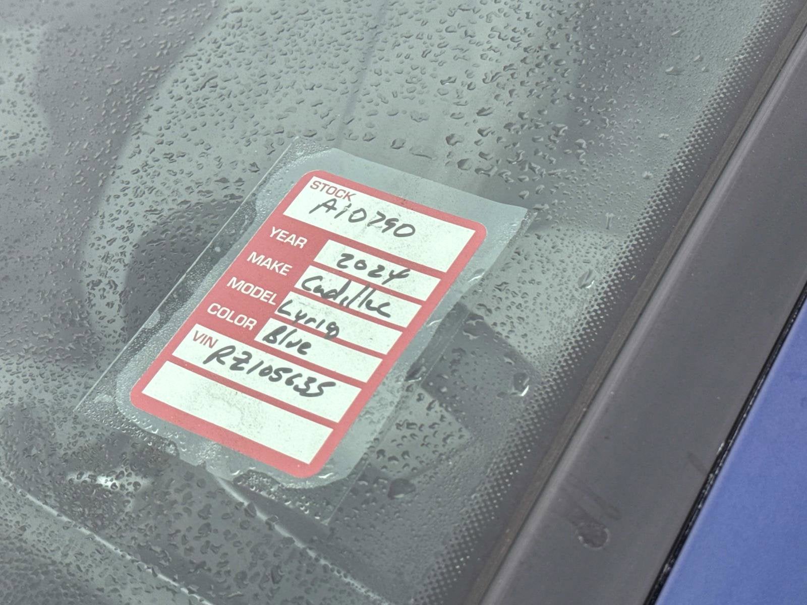 2024 Cadillac LYRIQ Luxury 1