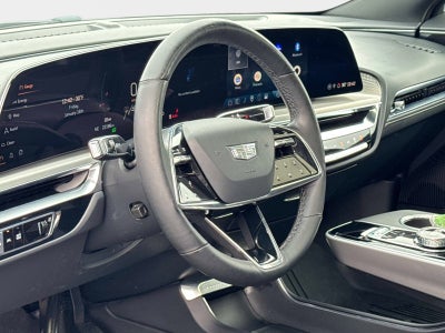 2024 Cadillac LYRIQ Luxury 1