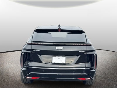 2024 Cadillac LYRIQ Luxury 1