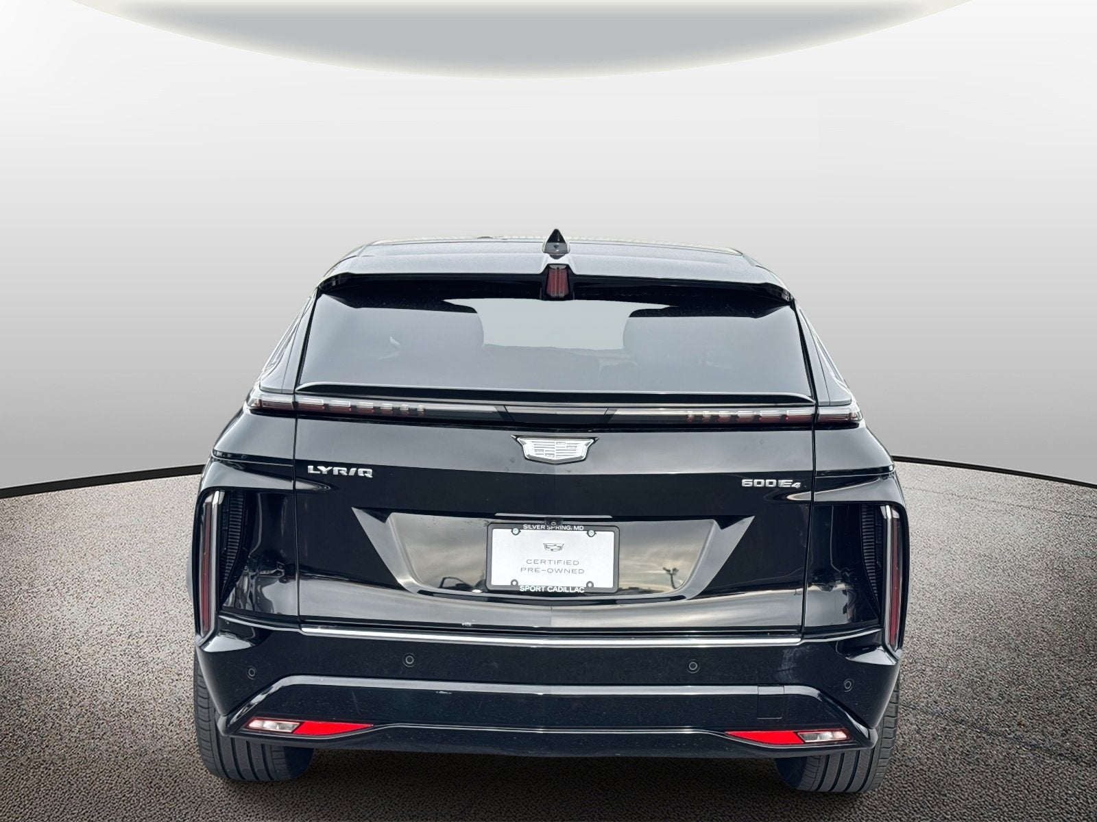 2024 Cadillac LYRIQ Luxury 1