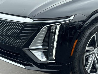 2024 Cadillac LYRIQ Luxury 1