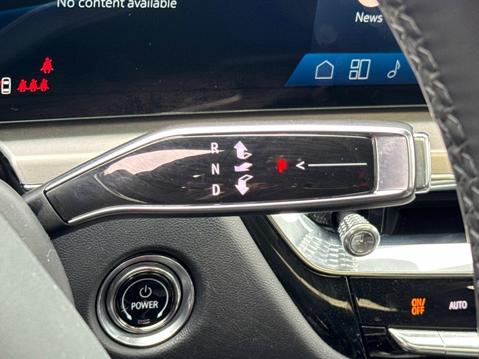 2024 Cadillac LYRIQ Luxury 1