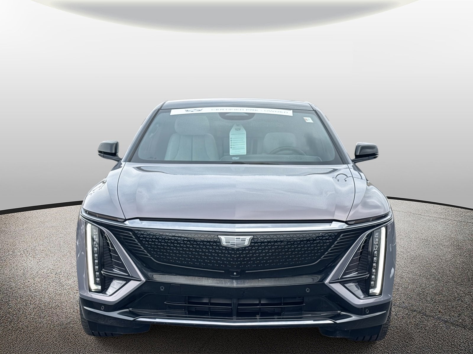 2024 Cadillac LYRIQ Luxury 1