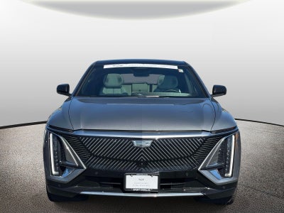 2024 Cadillac LYRIQ Luxury 2
