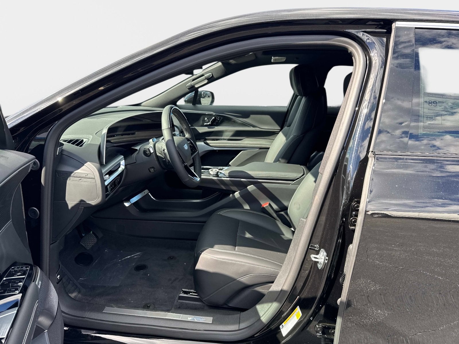 2026 Cadillac LYRIQ Premium Luxury