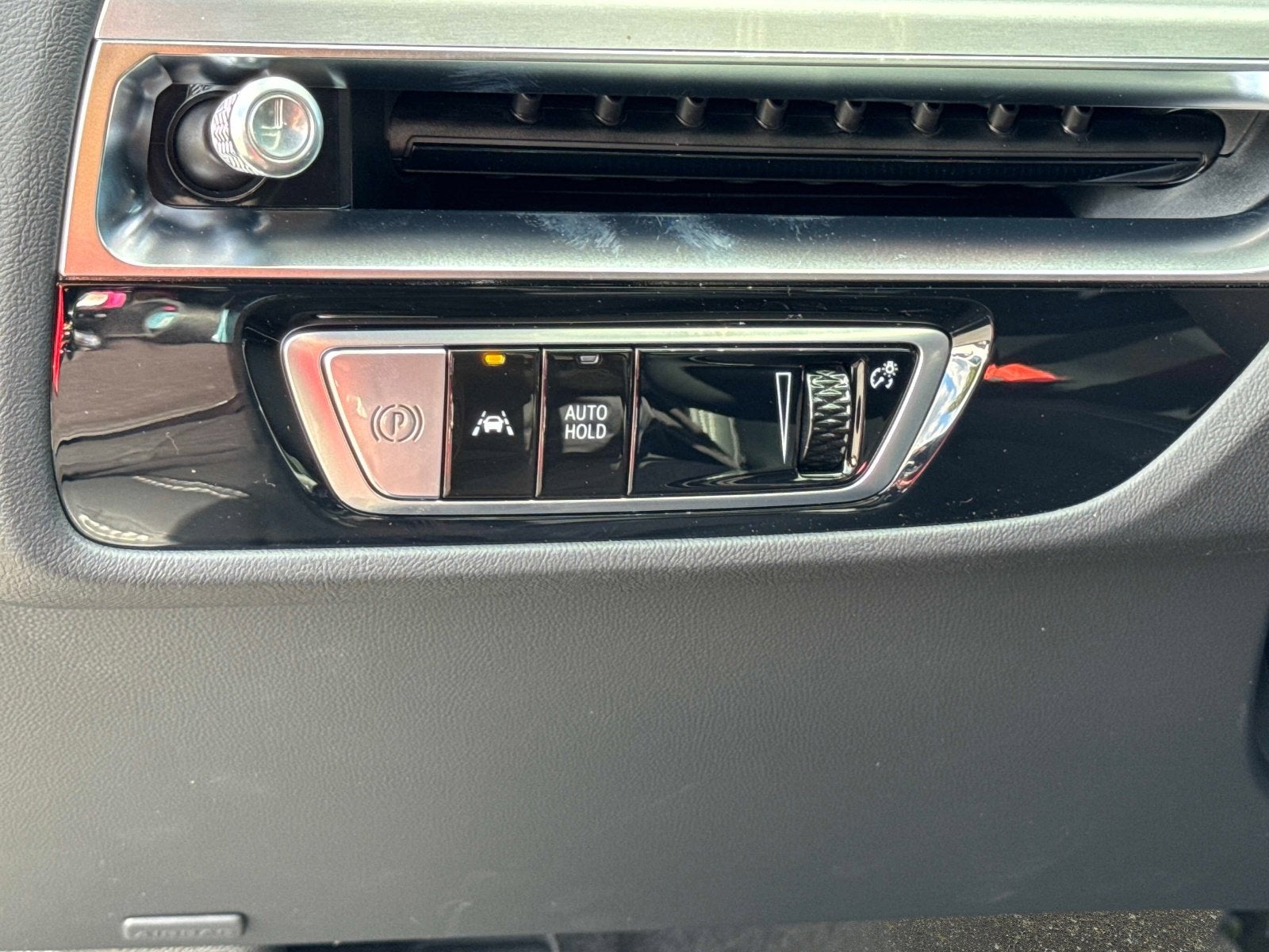 2026 Cadillac LYRIQ Premium Luxury