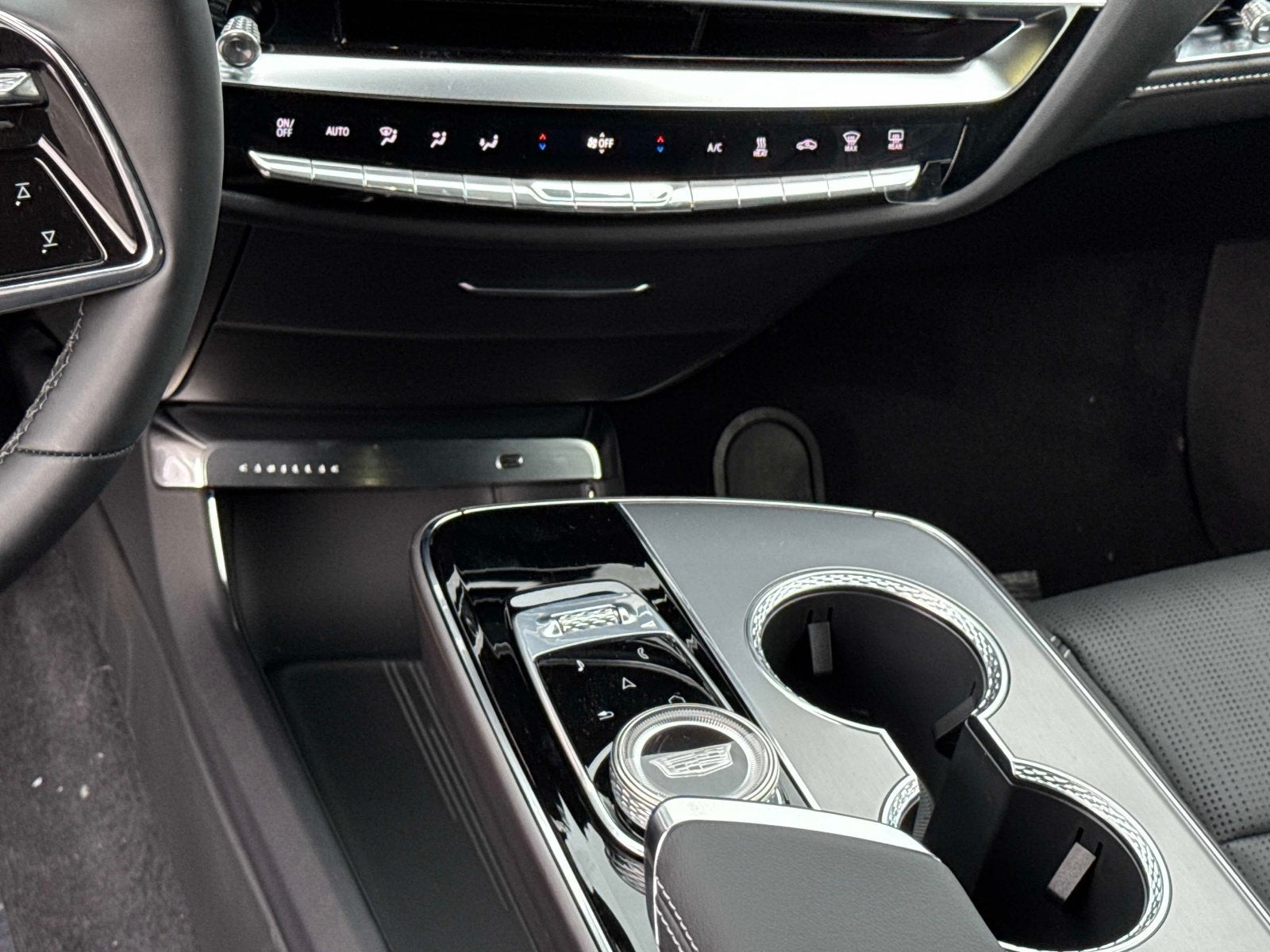2027 Cadillac LYRIQ Premium Luxury