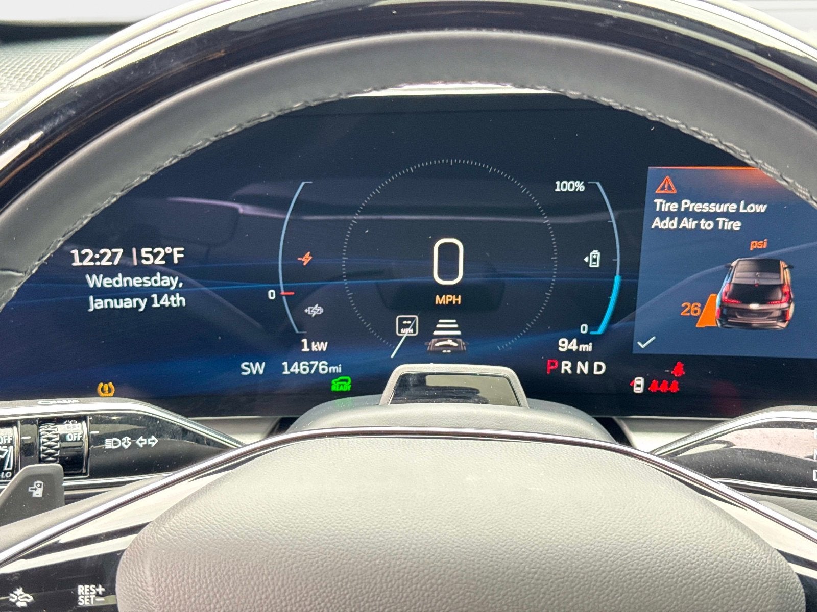 2024 Cadillac LYRIQ Luxury 3