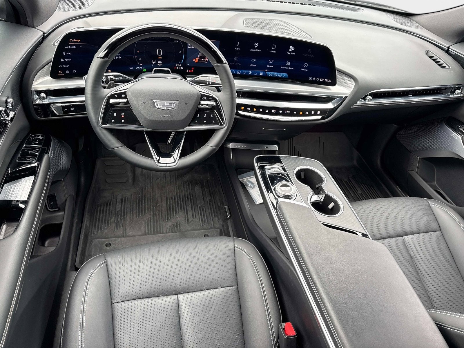 2024 Cadillac LYRIQ Luxury 3