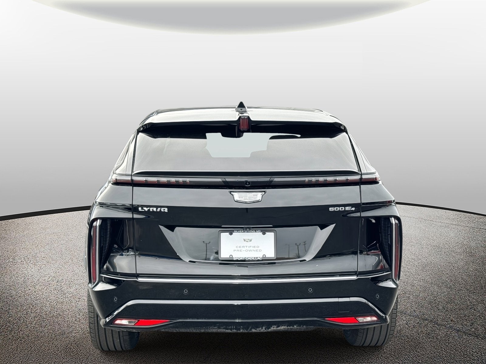 2024 Cadillac LYRIQ Luxury 3