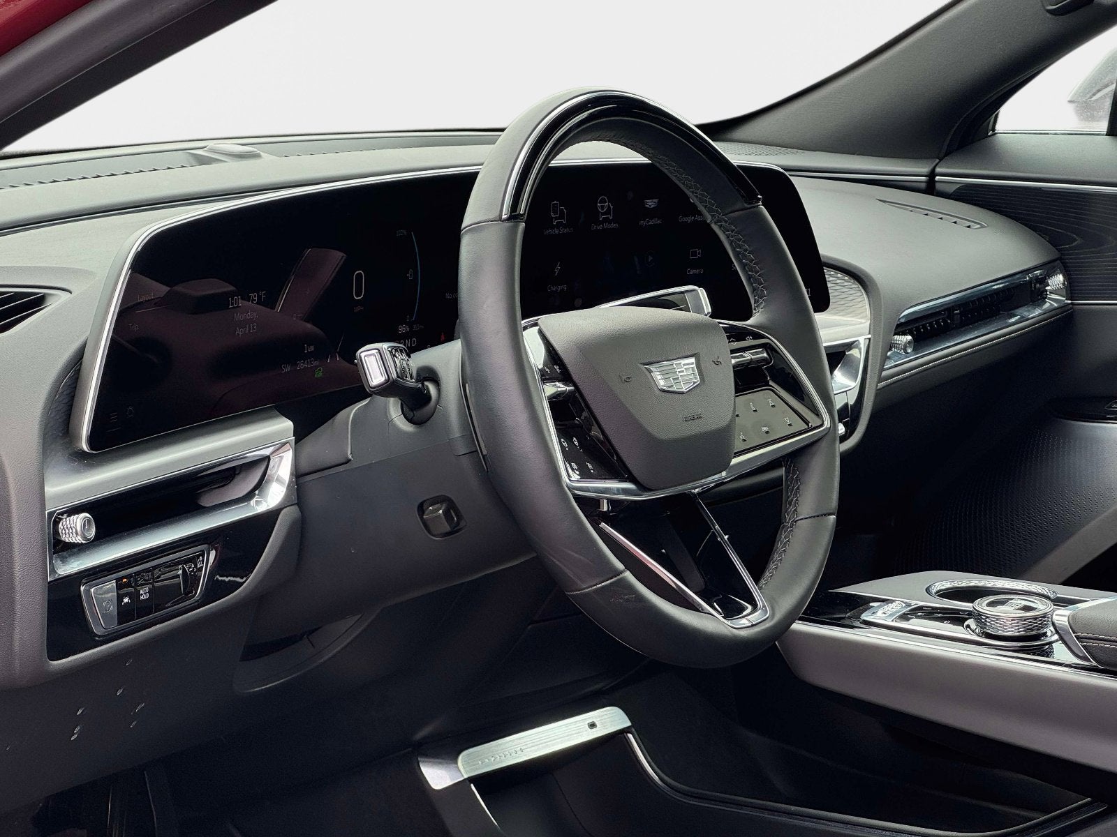 2025 Cadillac LYRIQ Luxury 3