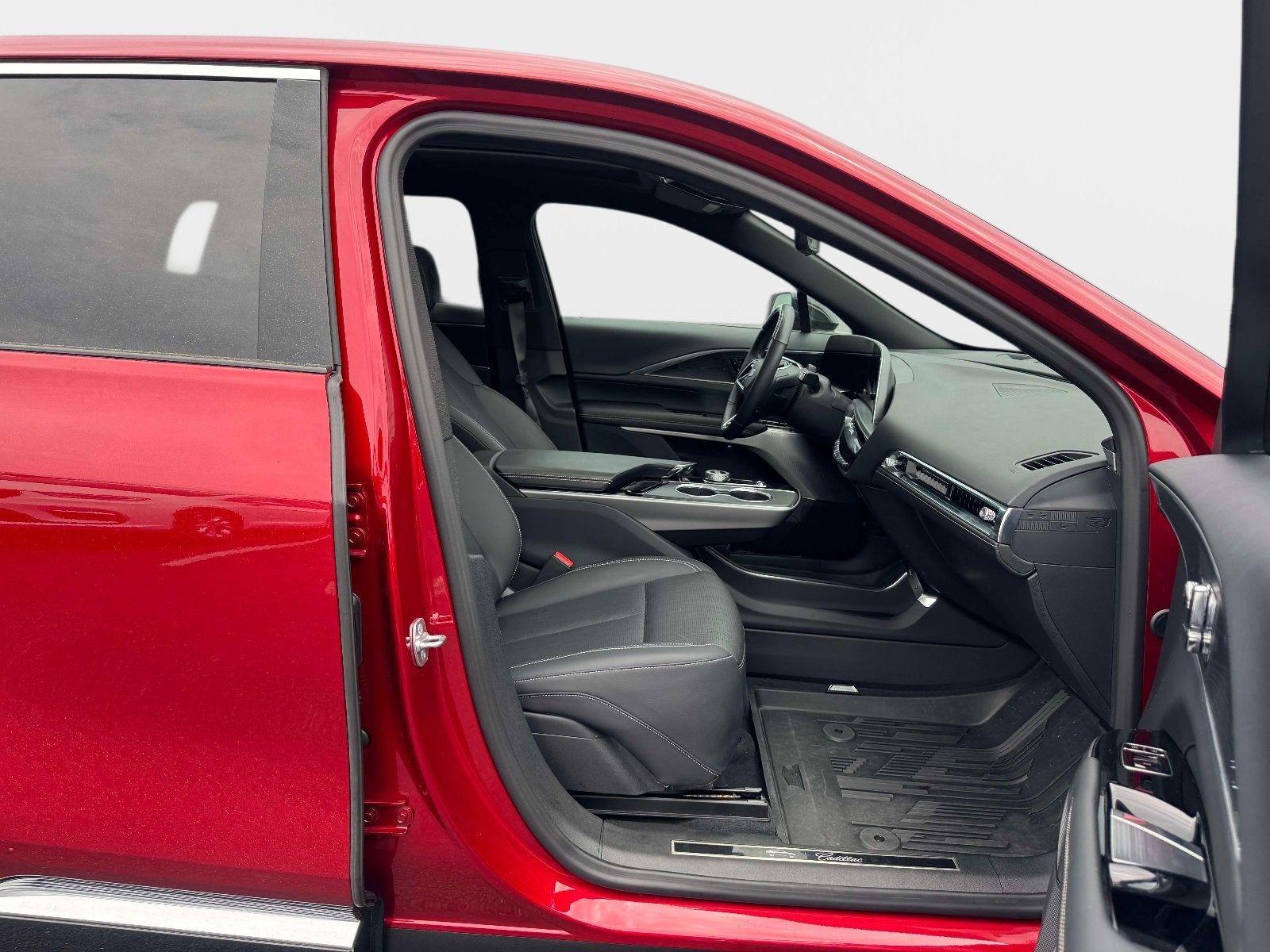 2025 Cadillac LYRIQ Luxury 3