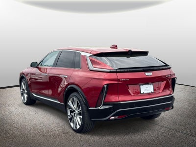 2025 Cadillac LYRIQ Luxury 3