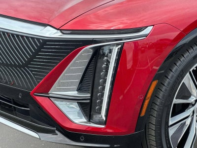 2025 Cadillac LYRIQ Luxury 3