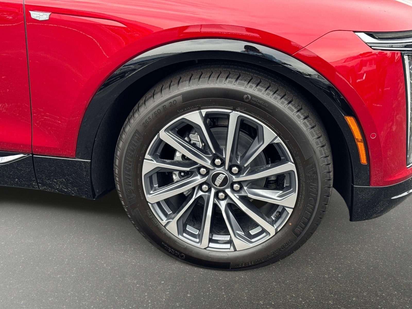 2025 Cadillac LYRIQ Sport 1