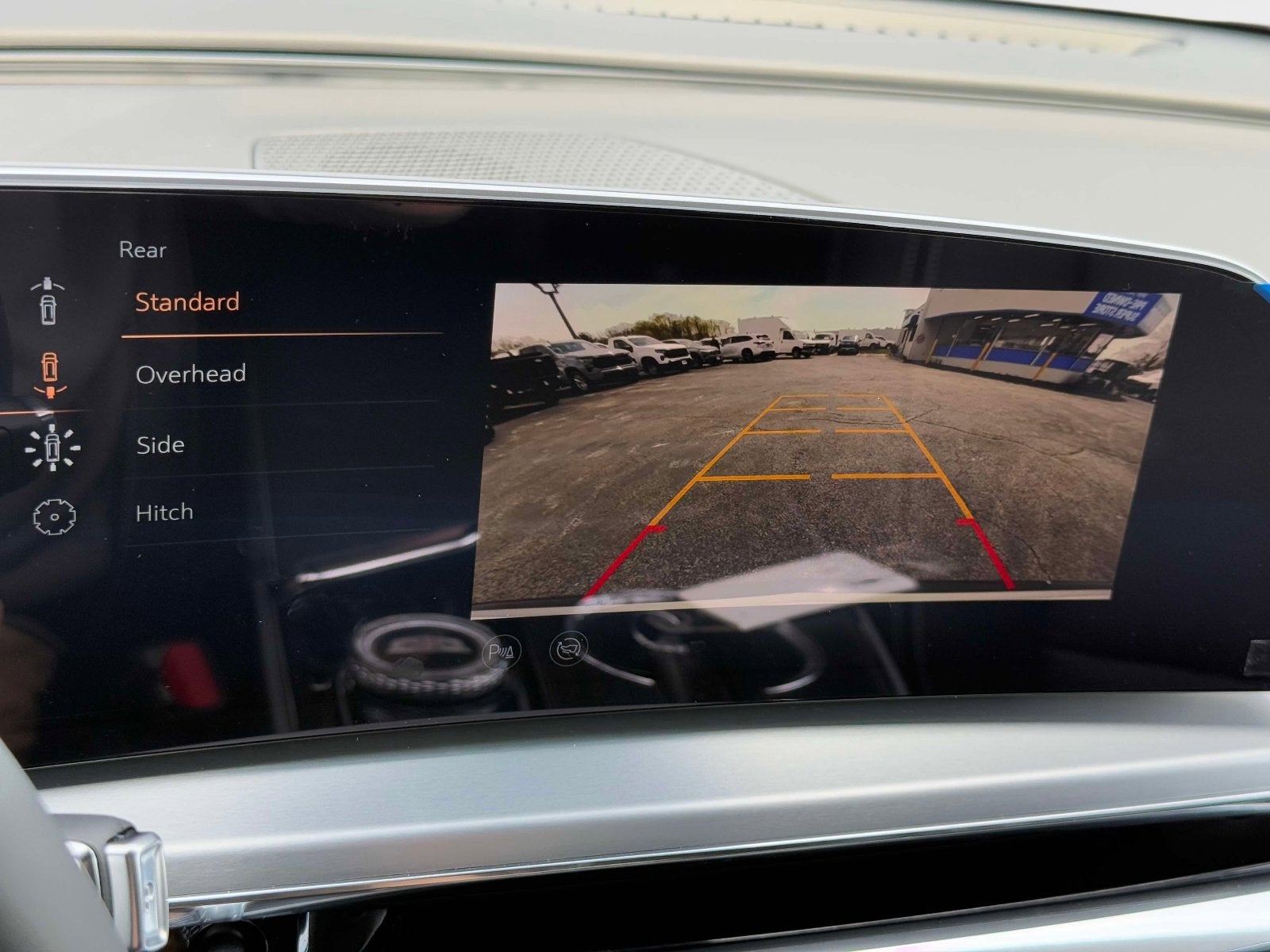 2025 Cadillac LYRIQ Sport 1