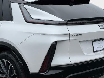2024 Cadillac LYRIQ Sport 2