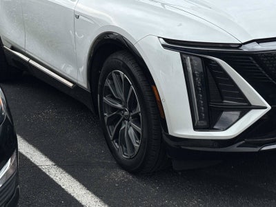 2024 Cadillac LYRIQ Sport 2