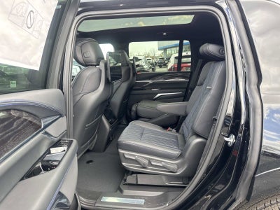 2026 Cadillac ESCALADE IQL Luxury