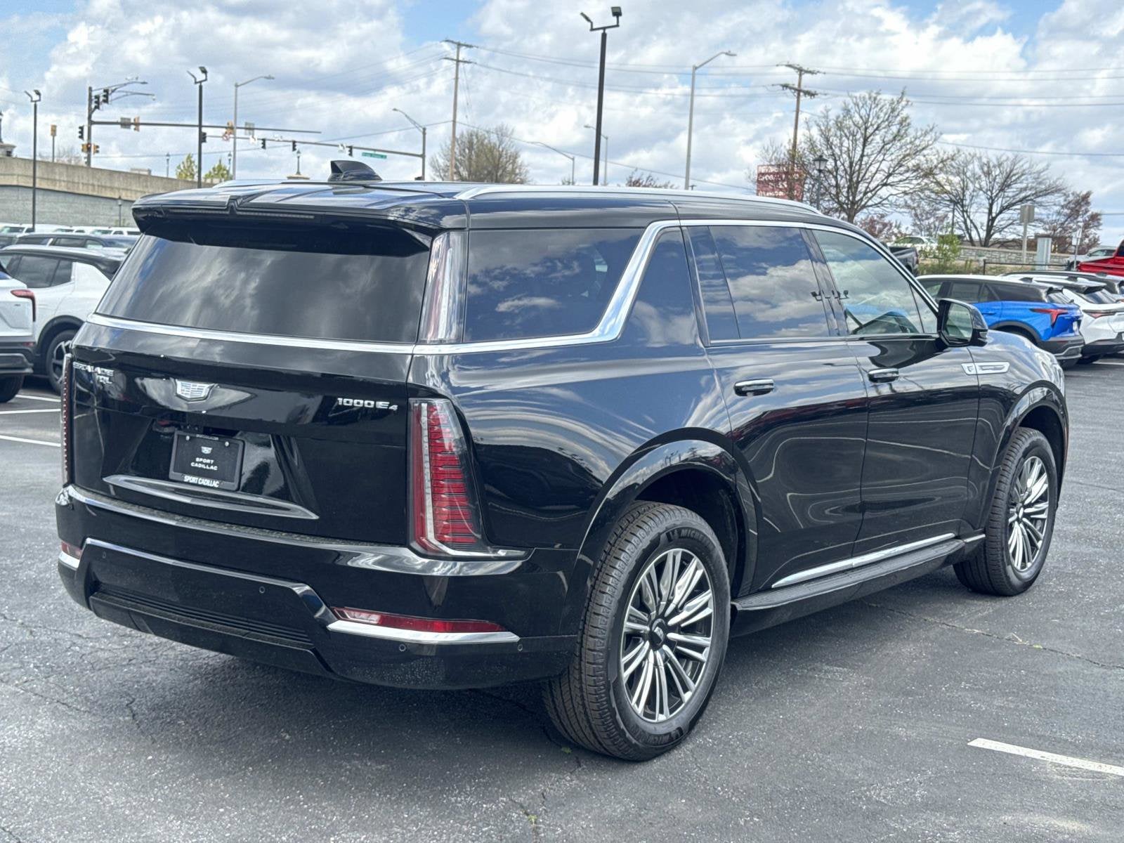 2026 Cadillac ESCALADE IQL Luxury