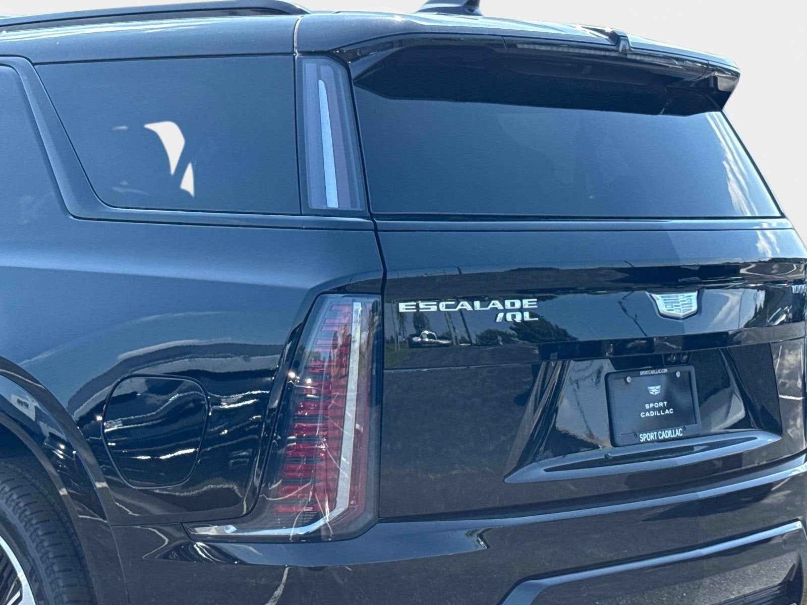 2026 Cadillac ESCALADE IQL Premium Sport