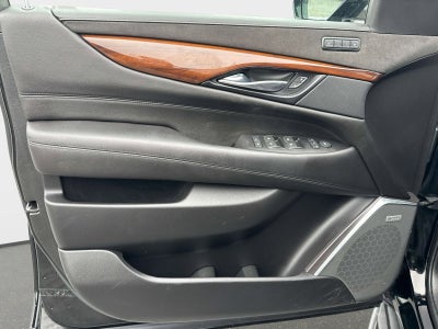 2019 Cadillac Escalade Luxury