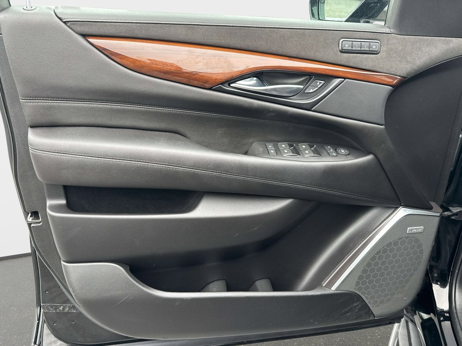 2019 Cadillac Escalade Luxury
