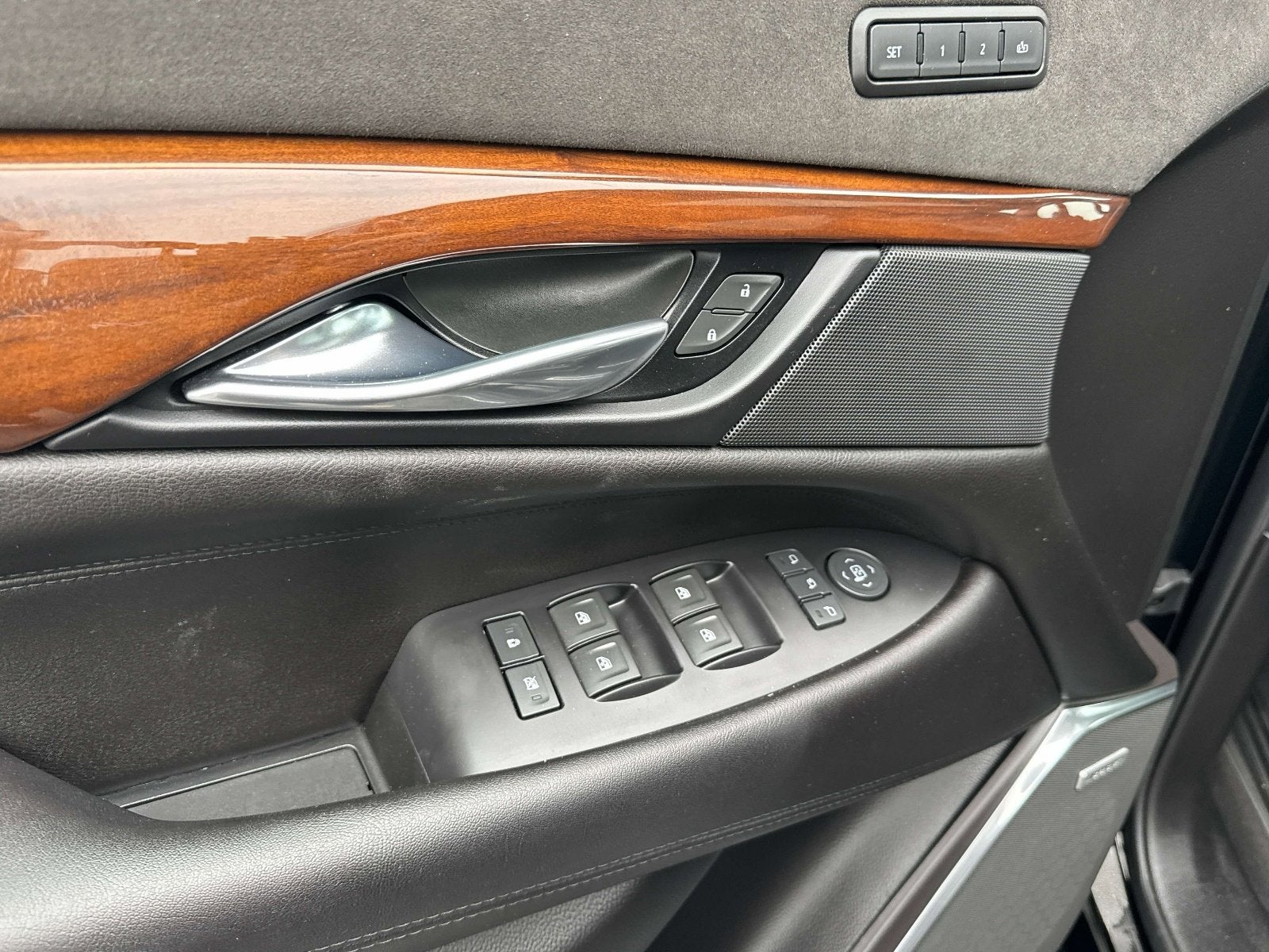 2019 Cadillac Escalade Luxury