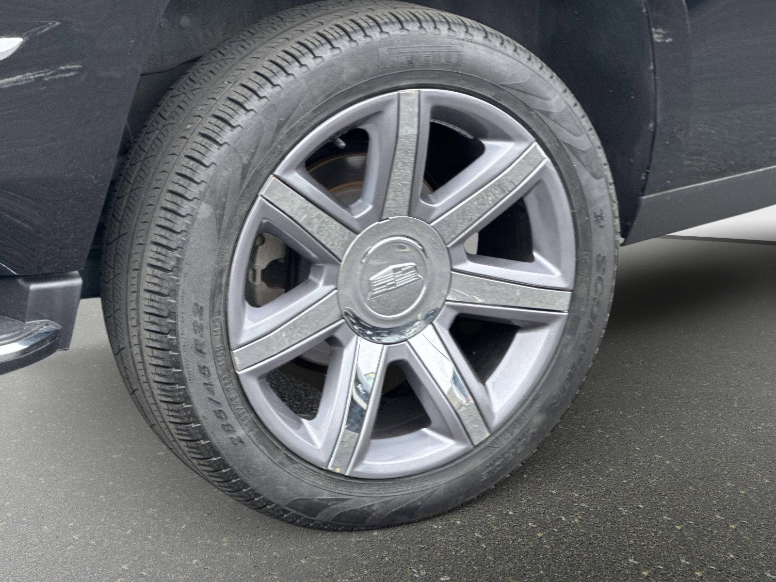 2019 Cadillac Escalade Luxury