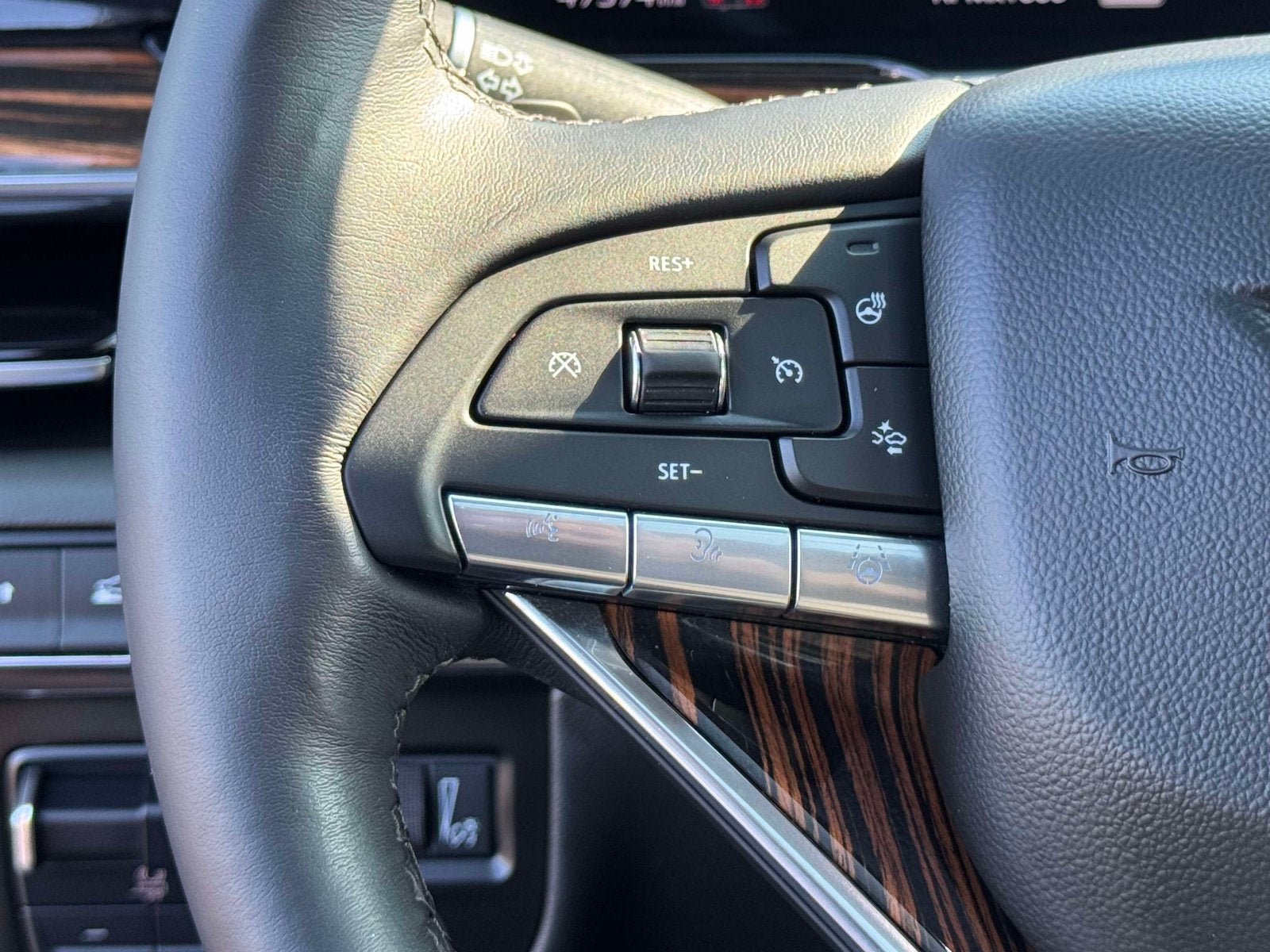2023 Cadillac Escalade Premium Luxury