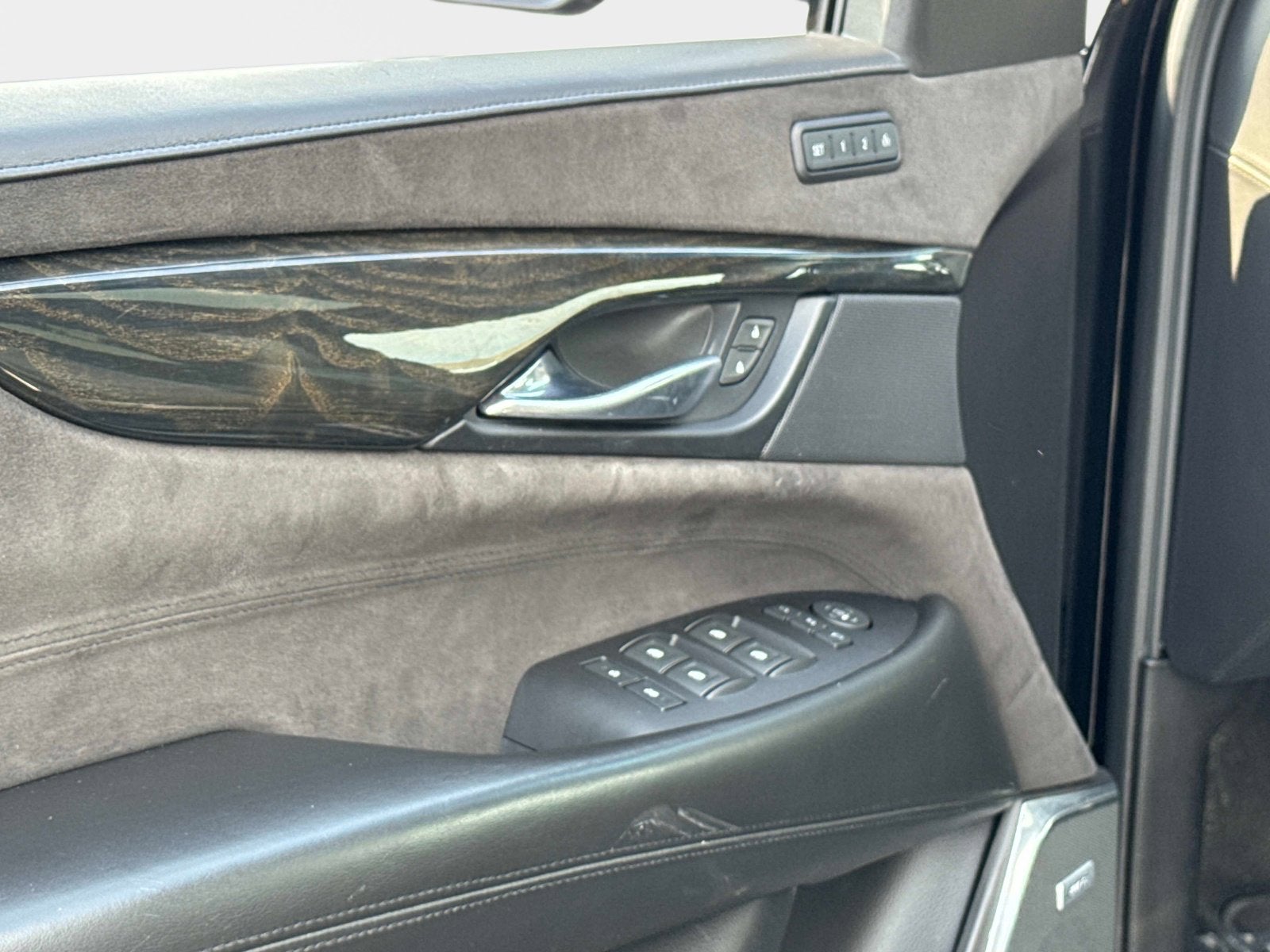 2018 Cadillac Escalade Platinum