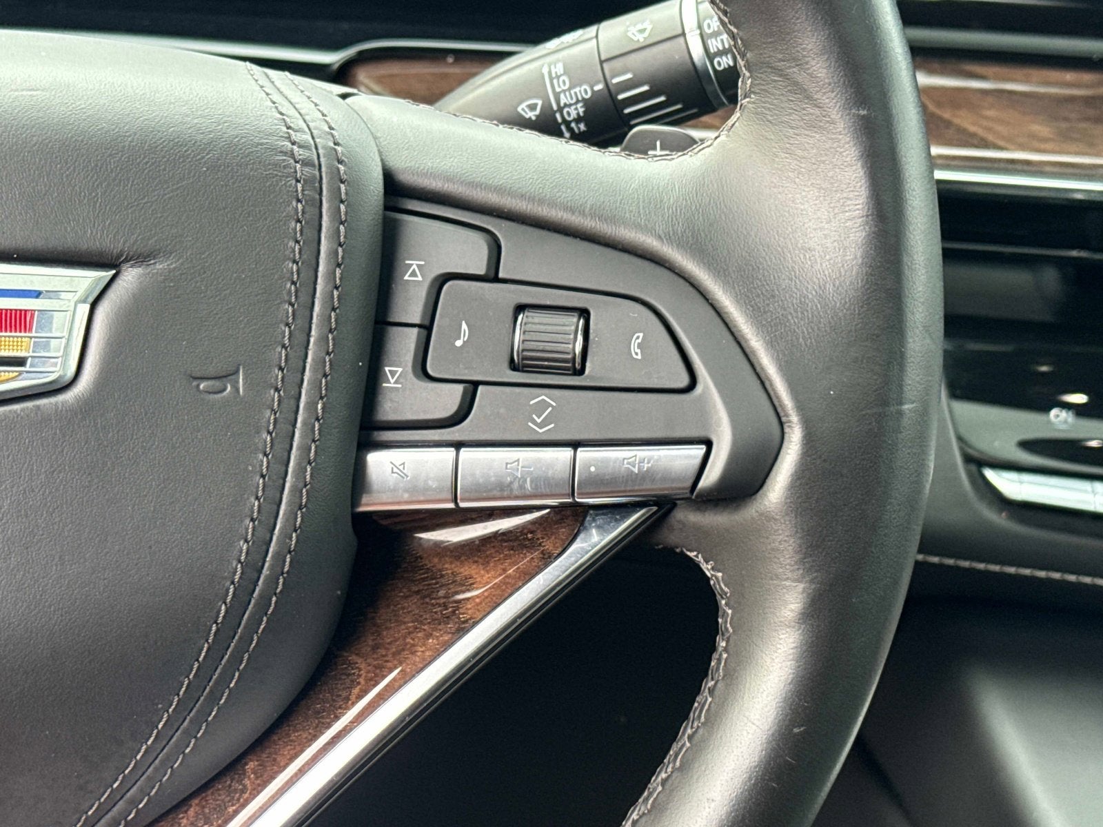 2023 Cadillac Escalade ESV Sport Platinum