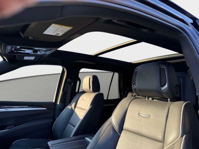 2026 Cadillac Escalade Luxury