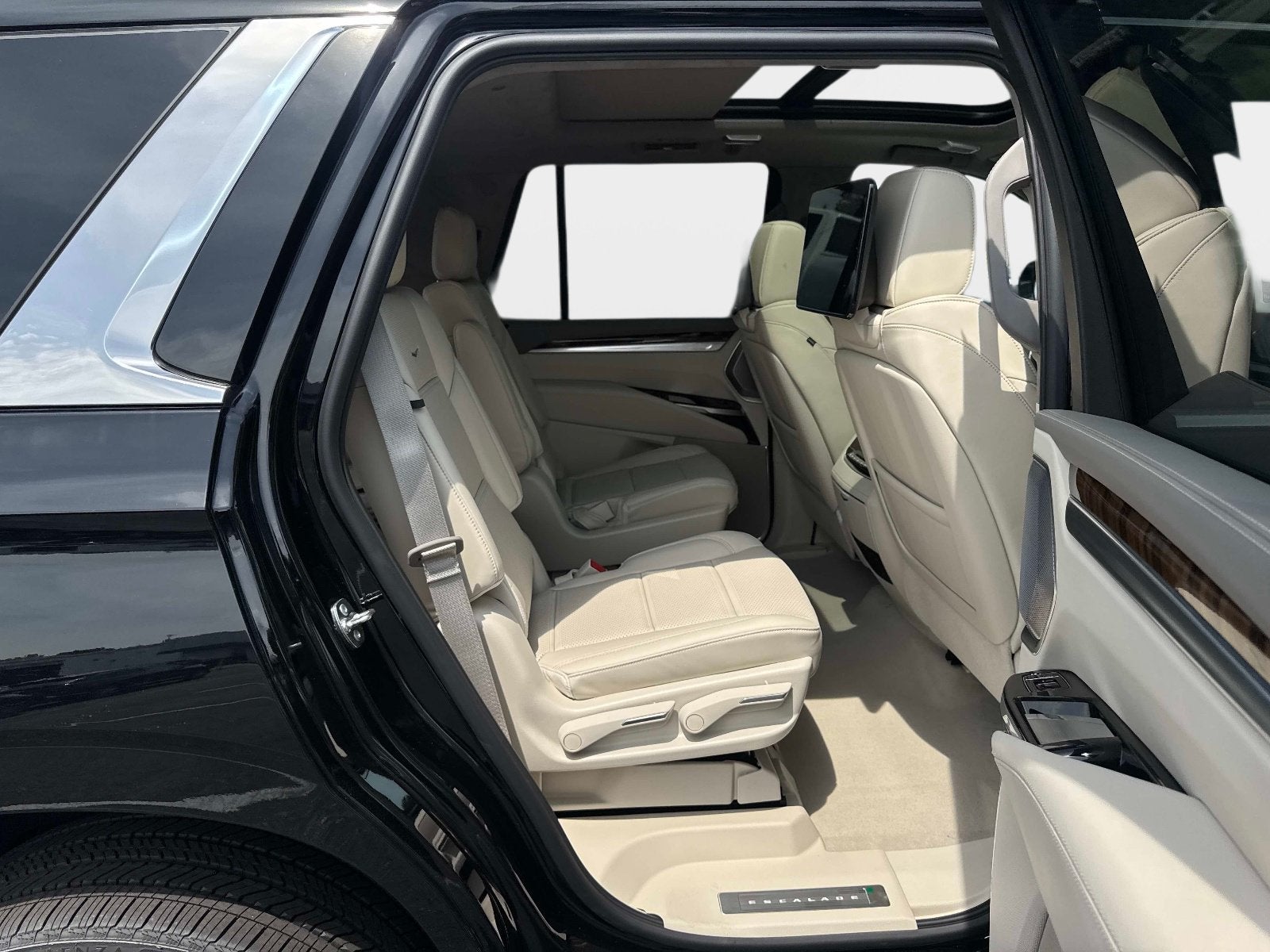 2026 Cadillac Escalade Platinum Luxury