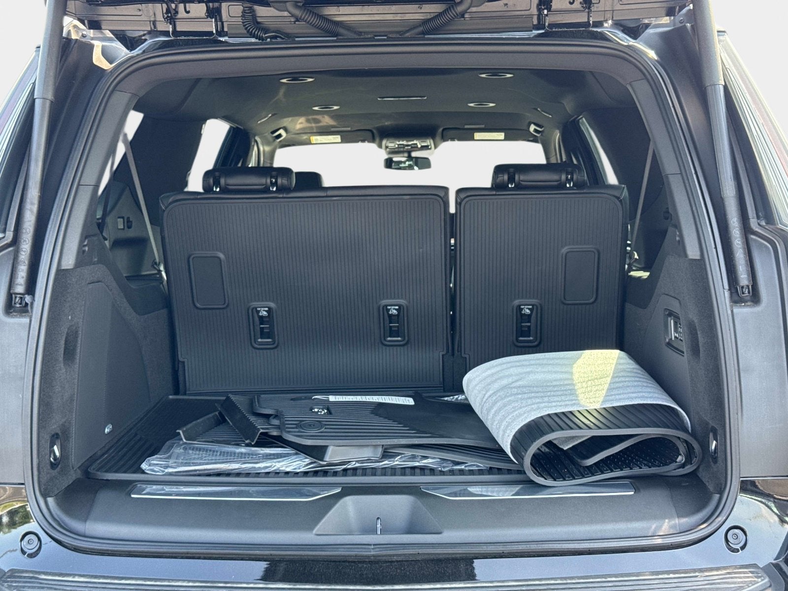 2026 Cadillac Escalade ESV 4WD