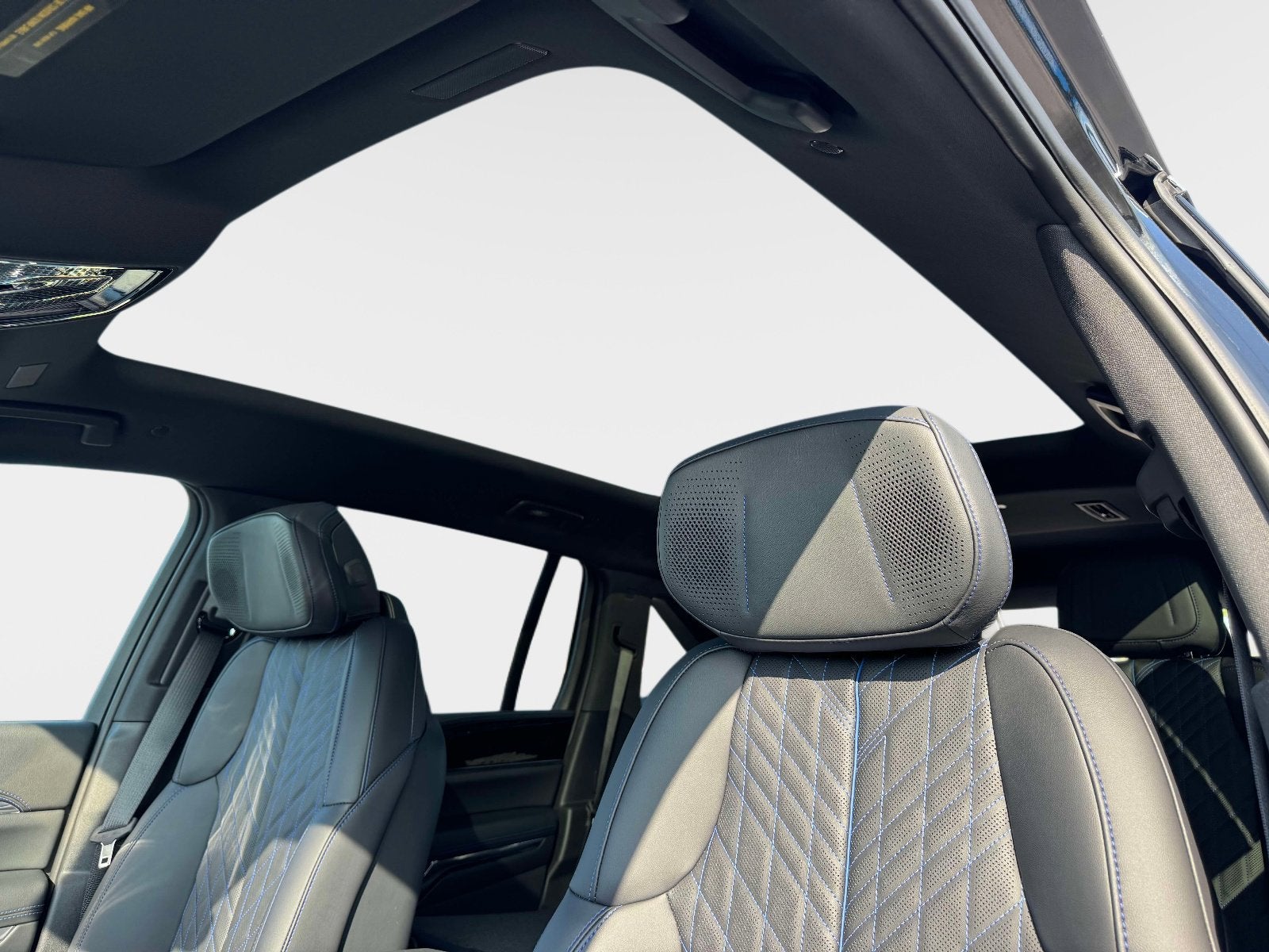 2026 Cadillac ESCALADE IQ Luxury